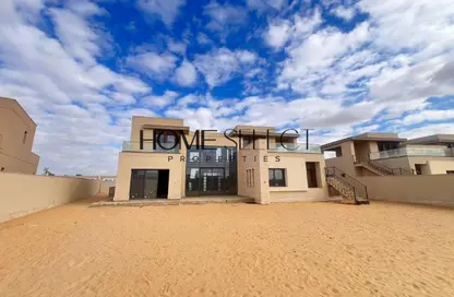 Villa - 4 Bedrooms - 5 Bathrooms for sale in Allegria - Sheikh Zayed Compounds - Sheikh Zayed City - Giza