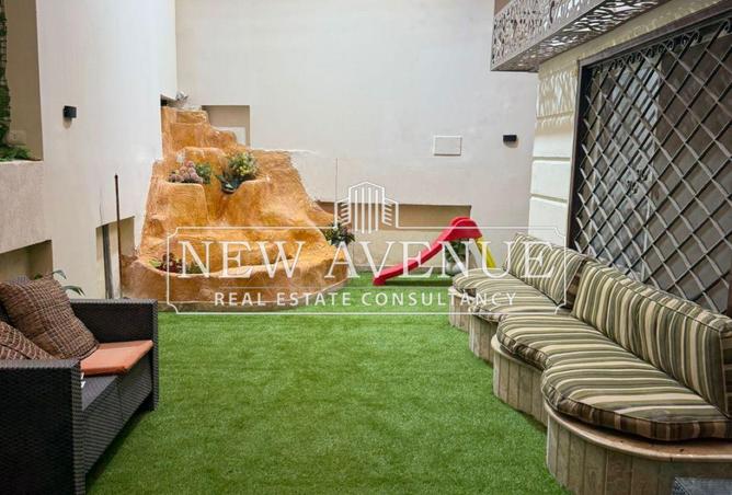 8061420 - Property Image 2
