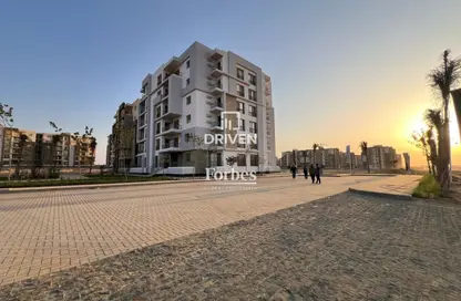 شقة - 3 غرف نوم - 2 حمامات للبيع في ويست فيو ريزيدينس - مدينة زايد الجديدة - الشيخ زايد - الجيزة