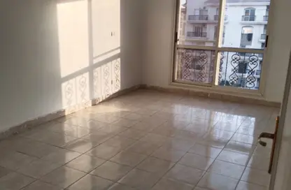 Apartment - 3 Bedrooms - 2 Bathrooms for rent in Al Rehab - New Cairo City - Cairo