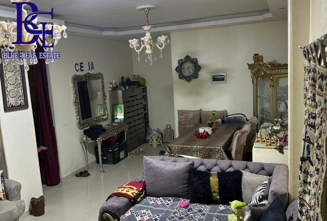 8215621 - Property Image 2