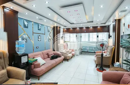 Clinic - Studio - 1 Bathroom for rent in Iskandar Ibrahim St. - Miami - Hay Awal El Montazah - Alexandria