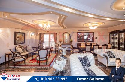 شقة - 5 غرف نوم - 4 حمامات للبيع في طريق ابو قير - رشدي - حي شرق - الاسكندرية