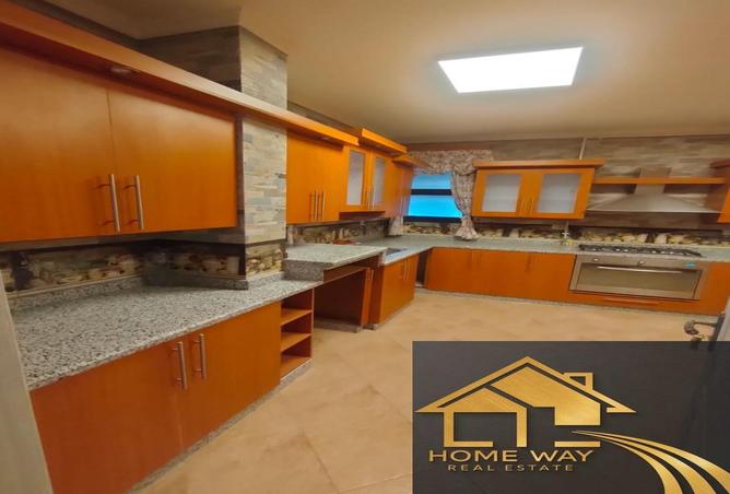 7983566 - Property Image 3