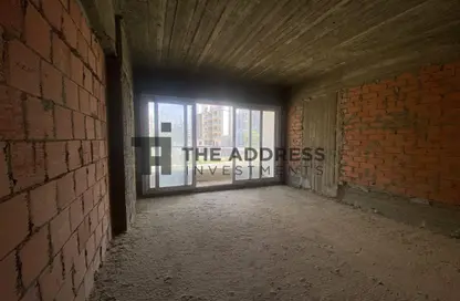Duplex - 4 Bedrooms - 3 Bathrooms for sale in Mountain View iCity - 5th Settlement Compounds - The 5th Settlement - New Cairo City - Cairo