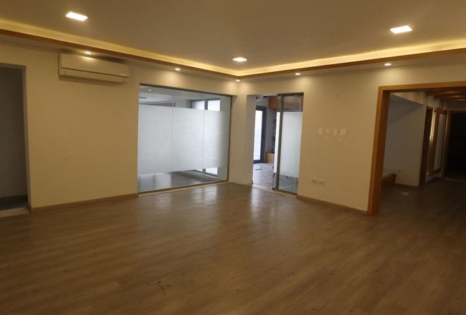 8171174 - Property Main Image