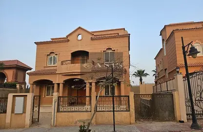 Villa - 5 Bedrooms - 6 Bathrooms for sale in Princess - 6 October Compounds - 6 October City - Giza
