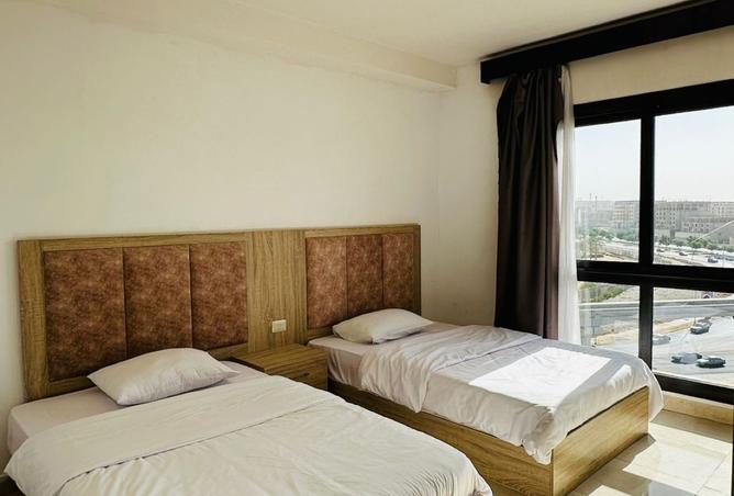 8192371 - Property Image 3