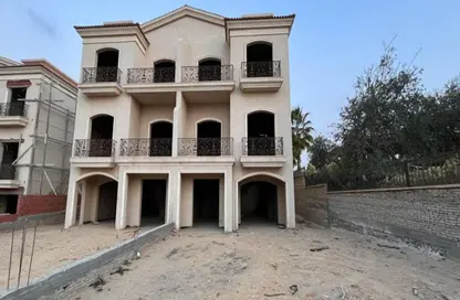 Twin House - 4 Bedrooms - 4 Bathrooms for sale in Villar - North Investors Area - New Cairo City - Cairo
