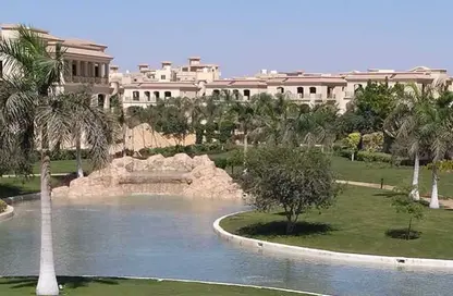 فيلا - 8 غرف نوم - 8 حمامات للبيع في فيلار - المستثمرين الشمالية - مدينة القاهرة الجديدة - القاهرة