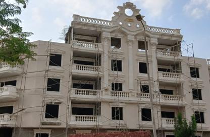 Apartment - 3 Bedrooms - 3 Bathrooms for sale in 1st Neighborhood - 2nd Area - Shorouk City - Cairo