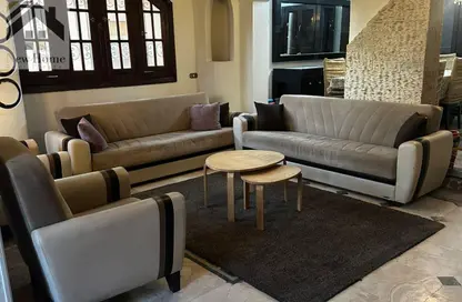 شقة - 3 غرف نوم - 3 حمامات للبيع في الهضبة العليا - المقطم - القاهرة