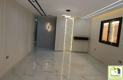 Apartment - 3 Bedrooms - 2 Bathrooms for sale in Gate 4 - Mena - Hadayek El Ahram - Giza