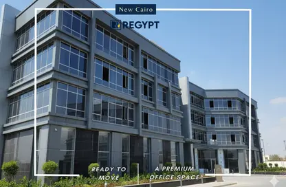 Office Space - Studio - 4 Bathrooms for rent in New Cairo Centre - North Teseen St. - The 5th Settlement - New Cairo City - Cairo