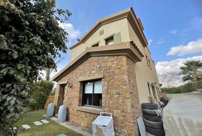 8271367 - Property Image 2