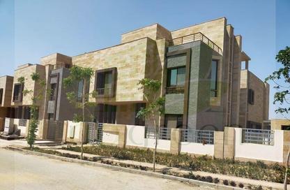 Villa - 4 Bedrooms - 4 Bathrooms for sale in Sarai - Mostakbal City Compounds - Mostakbal City - Future City - Cairo