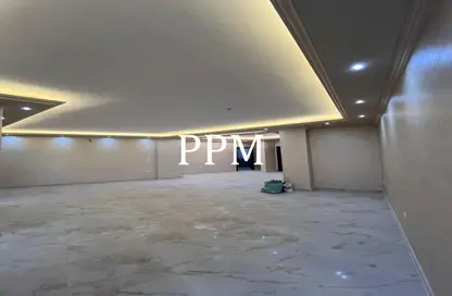 Apartment - 3 Bedrooms - 3 Bathrooms for rent in Mostashareen - North Investors Area - New Cairo City - Cairo