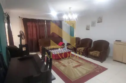 Apartment - 2 Bedrooms - 1 Bathroom for rent in West Leaves - 1st District - 6 October City - Giza