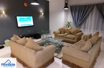 شقة - 2 غرف نوم - 2 حمامات للايجار في فيلدج جيت - المستثمرين الجنوبية - مدينة القاهرة الجديدة - القاهرة
