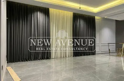 iVilla - 4 Bedrooms - 3 Bathrooms for sale in Mountain View Hyde Park - 5th Settlement Compounds - The 5th Settlement - New Cairo City - Cairo