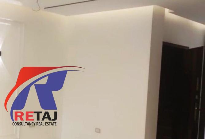 8489392 - Property Image 2