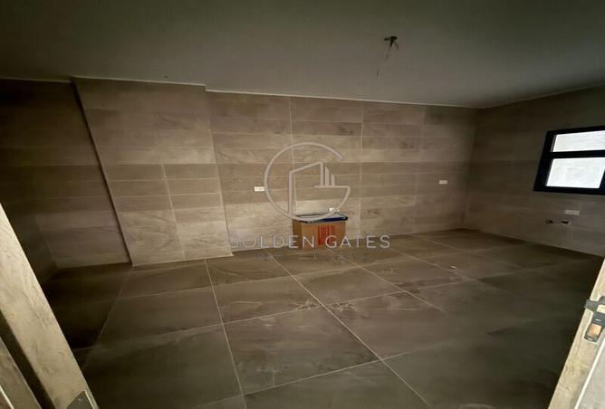 7987487 - Property Image 2