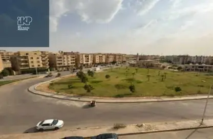 شقة - 3 غرف نوم - 3 حمامات للبيع في المجاورة الرابعة - المنطقة الرابعة - مدينة الشروق - القاهرة