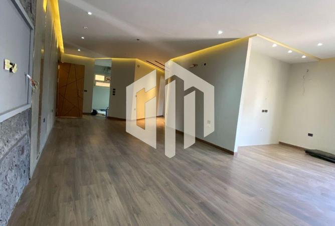 8223866 - Property Image 2