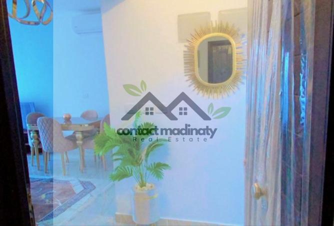 8323800 - Property Image 3