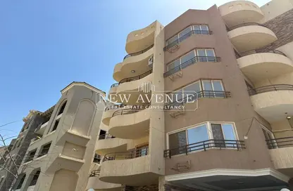 Apartment - 3 Bedrooms - 3 Bathrooms for sale in El Lotus - New Cairo City - Cairo