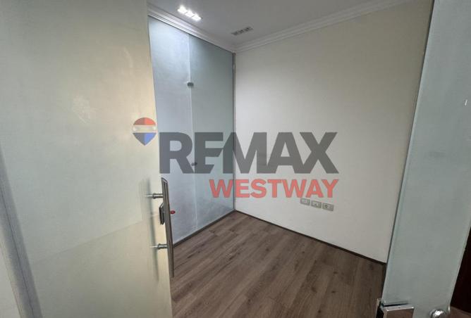 8520884 - Property Image 2