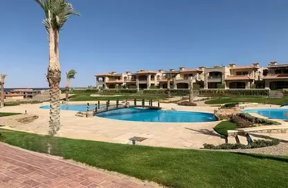 Chalet - 3 Bedrooms - 3 Bathrooms for sale in La Vista 6 - La Vista - Al Ain Al Sokhna - Suez