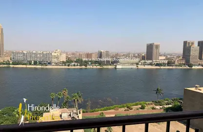 شقة - 3 غرف نوم - 2 حمامات للايجار في شارع محمد مظهر - الزمالك - القاهرة