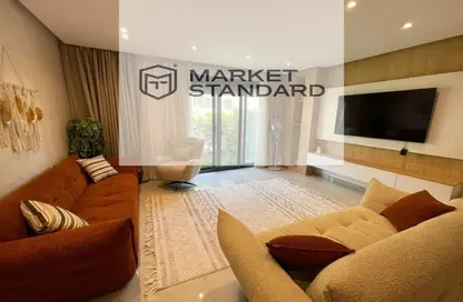 Apartment - 3 Bedrooms - 2 Bathrooms for sale in Sodic East - 6th District - New Heliopolis - Cairo