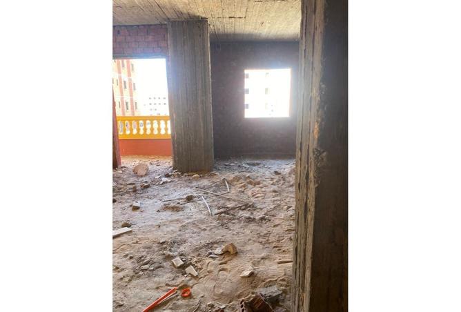 8304534 - Property Image 3