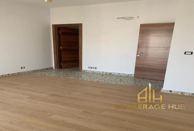 8140717 - Property Image 3