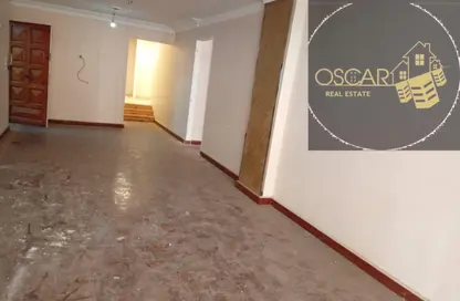 Office Space - Studio - 1 Bathroom for rent in Gameat Al Dewal Al Arabeya St. - Mohandessin - Giza