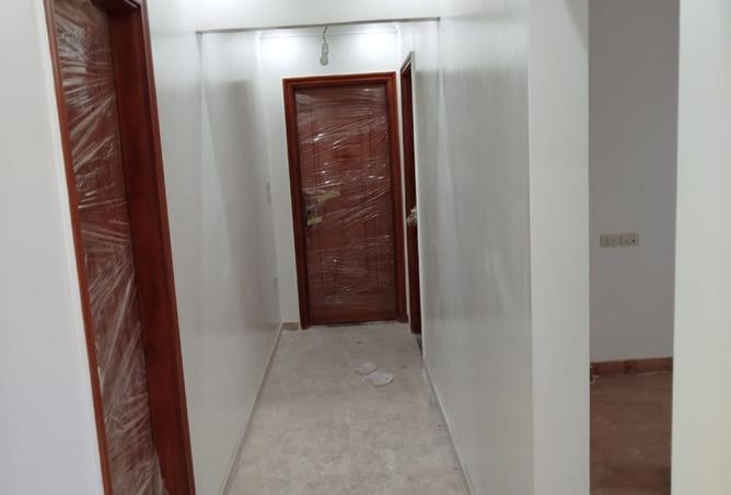 8289321 - Property Image 2