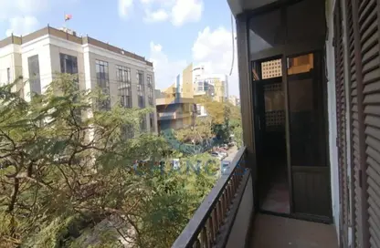 Apartment - 3 Bedrooms - 2 Bathrooms for sale in Street 256 - Maadi - Hay El Maadi - Cairo