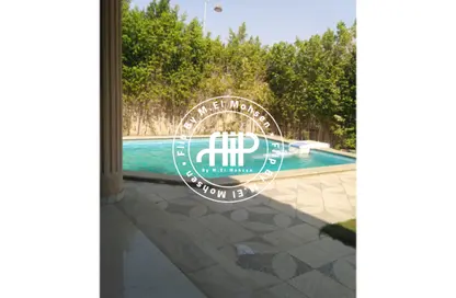 Villa - 4 Bedrooms - 5 Bathrooms for sale in Royal City - Sheikh Zayed Compounds - Sheikh Zayed City - Giza
