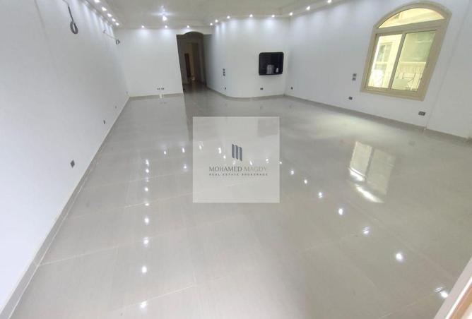 8298442 - Property Image 3