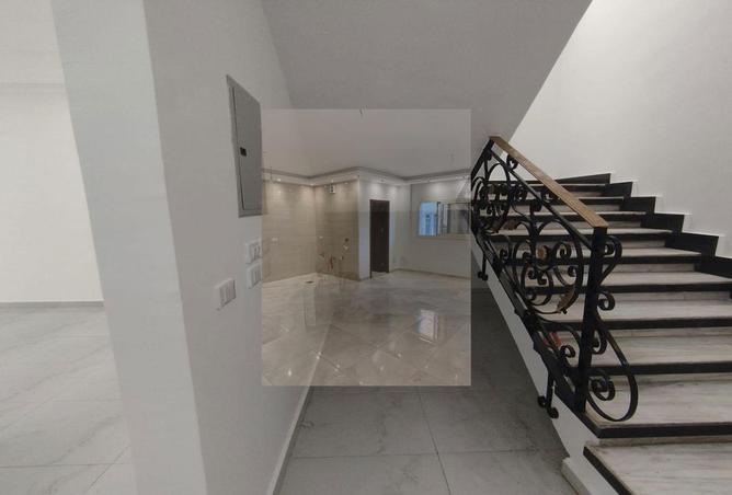 8161394 - Property Image 2