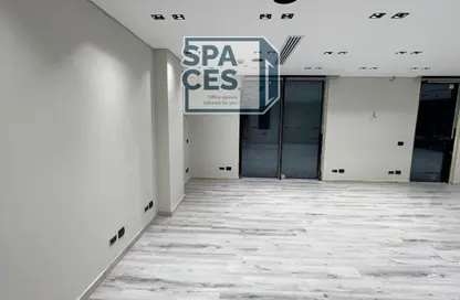 Office Space - Studio - 4 Bathrooms for rent in Hyde Park - 5th Settlement Compounds - The 5th Settlement - New Cairo City - Cairo