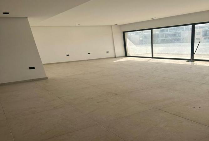 8144749 - Property Image 2