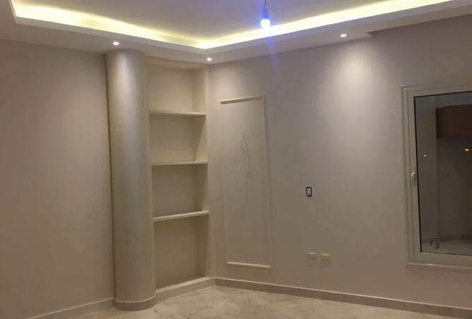 8101037 - Property Image 3