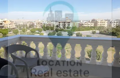 شقة - 3 غرف نوم - 2 حمامات للبيع في الحي الرابع - مدينة العبور - القليوبية