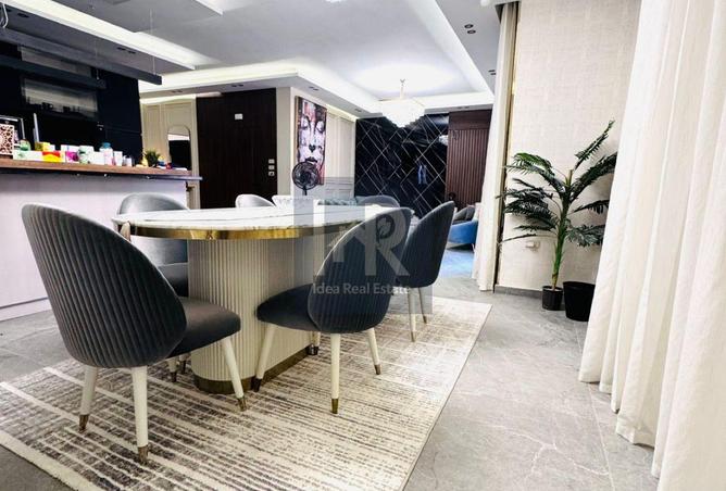 8027347 - Property Image 2