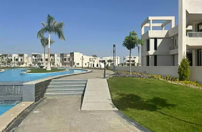 Townhouse - 3 Bedrooms - 3 Bathrooms for sale in Lake West - Sheikh Zayed Compounds - Sheikh Zayed City - Giza