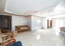 Apartment - 4 bedrooms - 3 bathrooms for للبيع in Ibrahim Nosseir St. - Laurent - Hay Sharq - Alexandria