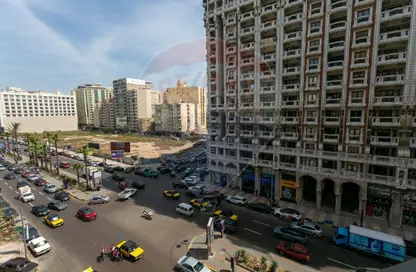 شقة - 3 غرف نوم - 3 حمامات للبيع في سموحة - حي شرق - الاسكندرية